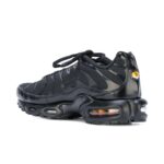 Nike Air Max Plus "Triple Black" sneakers - Image 3