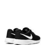 Nike Tanjun Low-Top Sneaker - Image 3